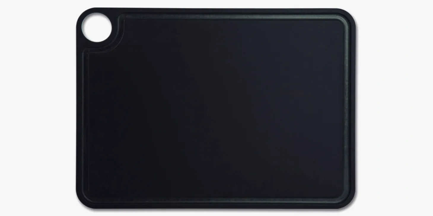 Planche à découper noire avec rigole 377 mm x 277 mm